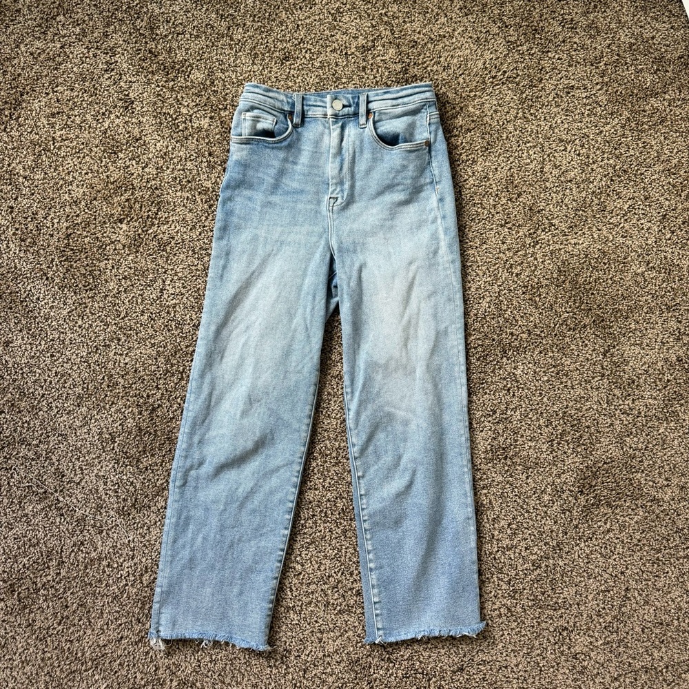 Straight high rise jeans with raw hem